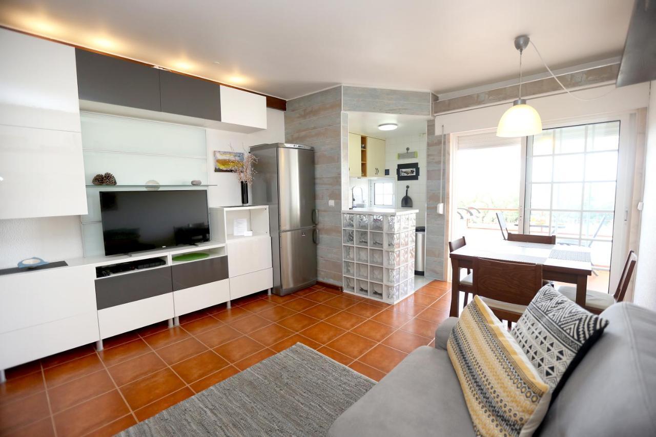 Like-Home-T1 Apt-Sea View, Near The Beach Carcavelos  Exterior photo